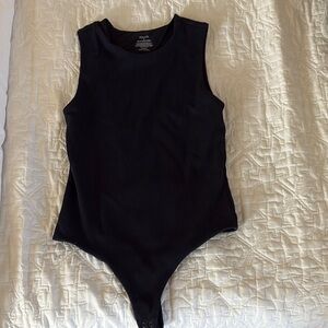 Nuuds Black Bodysuit Top Sleeveless Form-Fitting